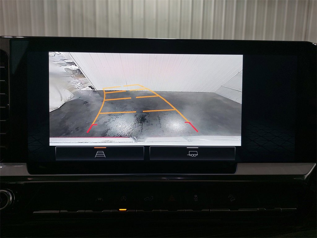 Used 2023 GMC Sierra 1500 SLE image 47