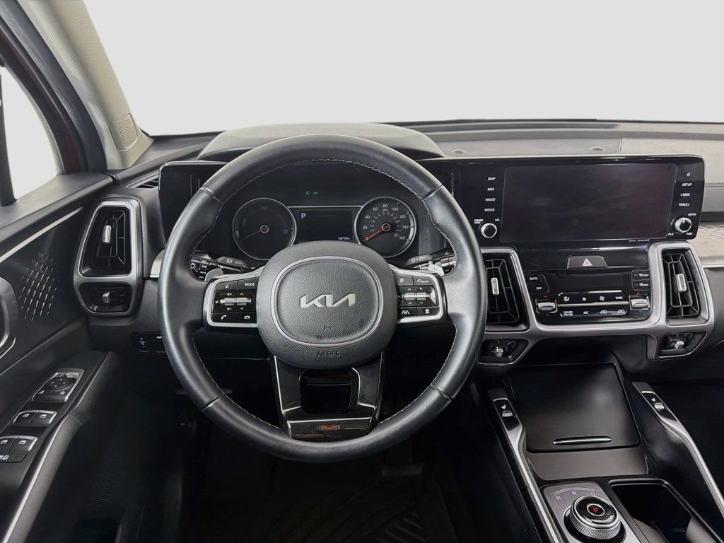 Used 2023 Kia Sorento EX AWD/4WD image 22