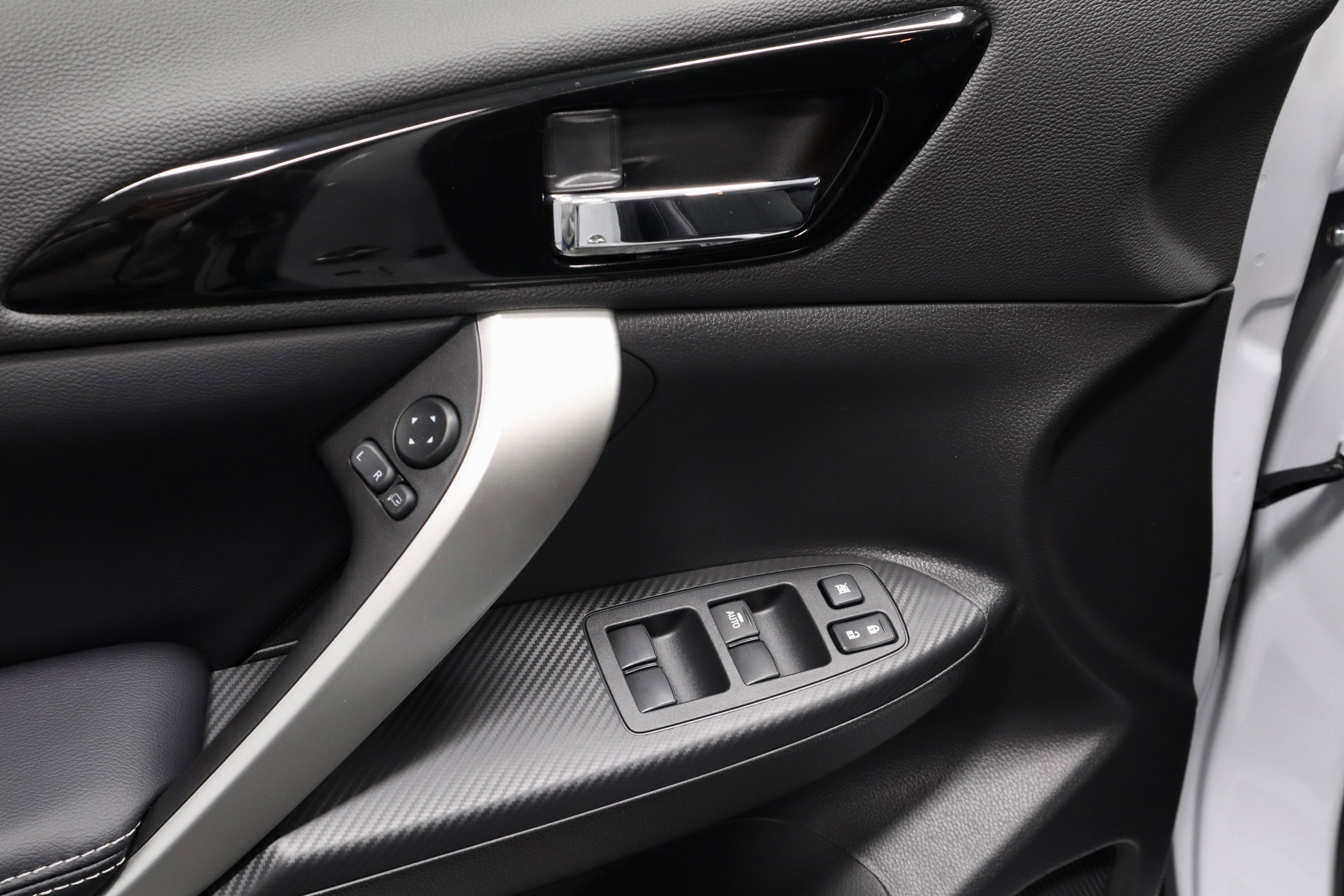 New 2026 Mitsubishi Eclipse Cross SE image 16