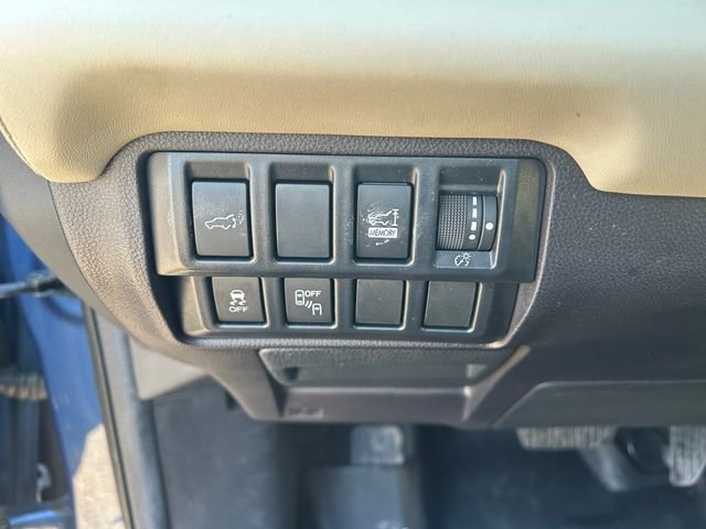 Used 2019 Subaru Ascent Limited w/ Popular Package #3 image 30