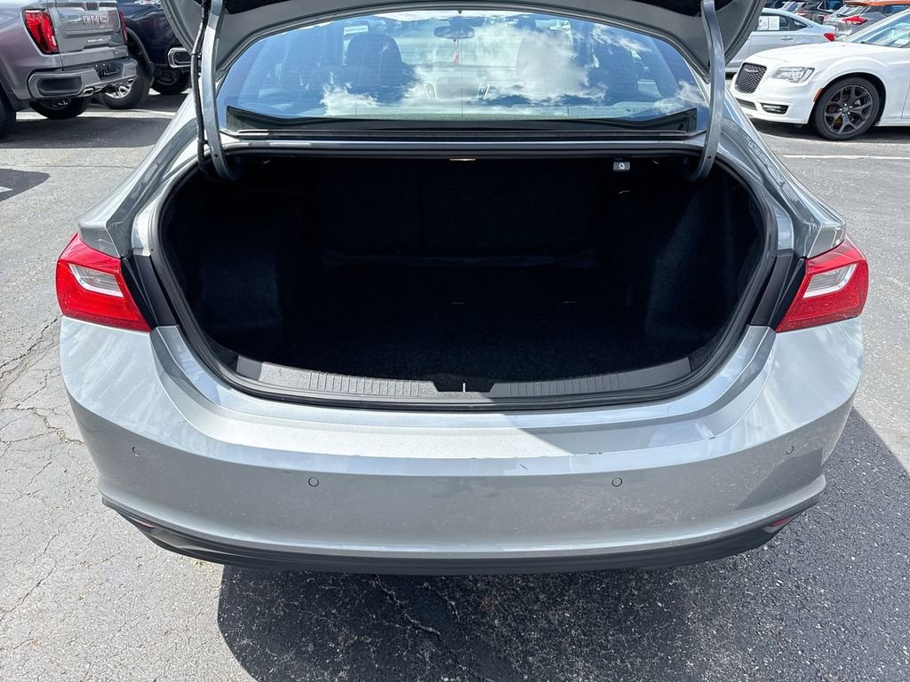 Used 2024 Chevrolet Malibu LT FWD image 24