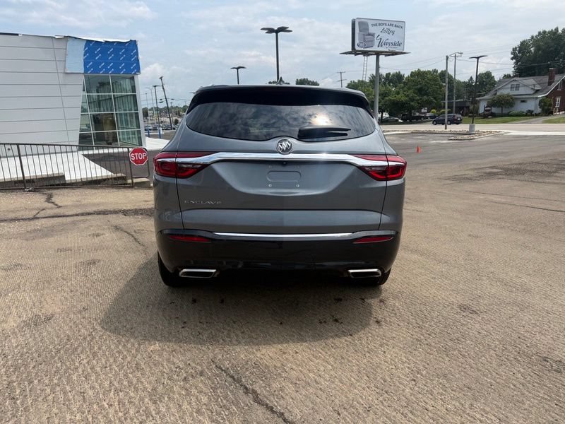 Used 2020 Buick Enclave Preferred FWD image 6