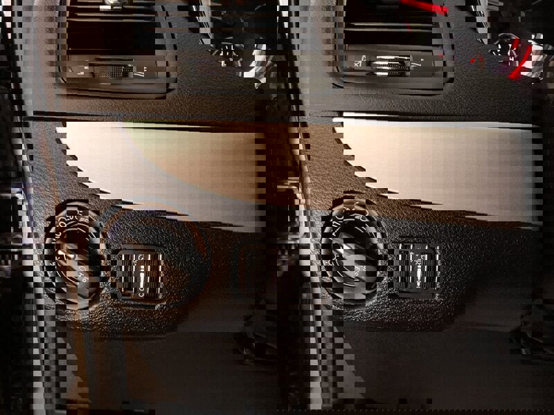 Used 2019 Dodge Grand Caravan GT image 12