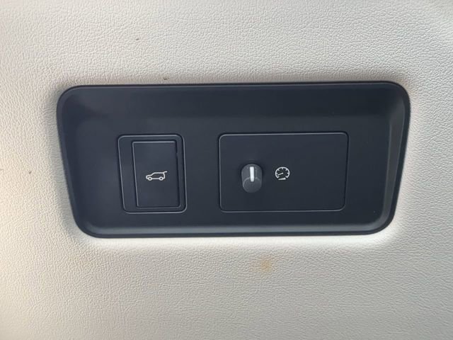 Used 2022 Jaguar F-PACE S image 29