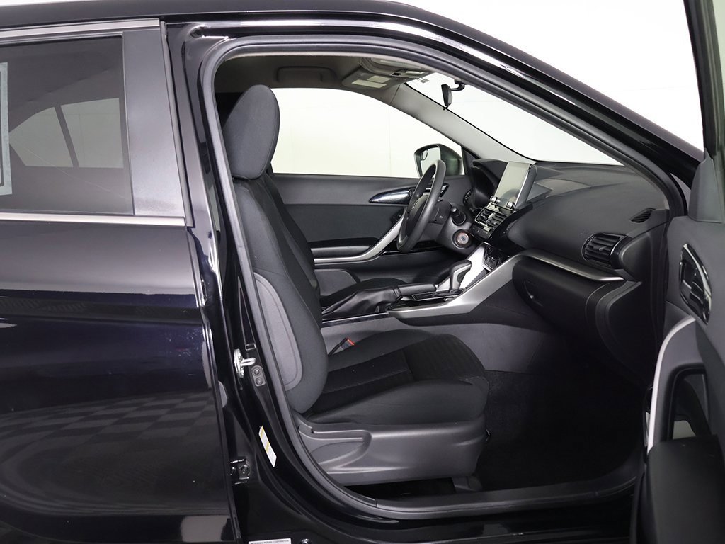 Used 2023 Mitsubishi Eclipse Cross LE image 26