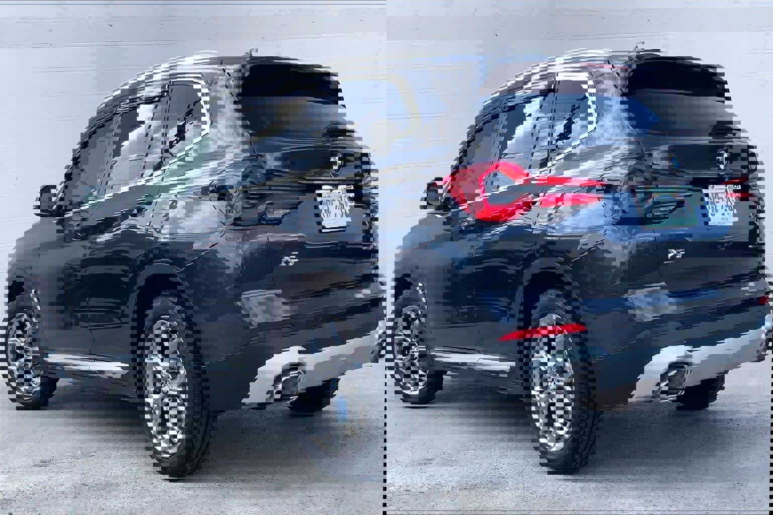 Used 2022 BMW X3 xDrive30i w/ Premium Package image 5