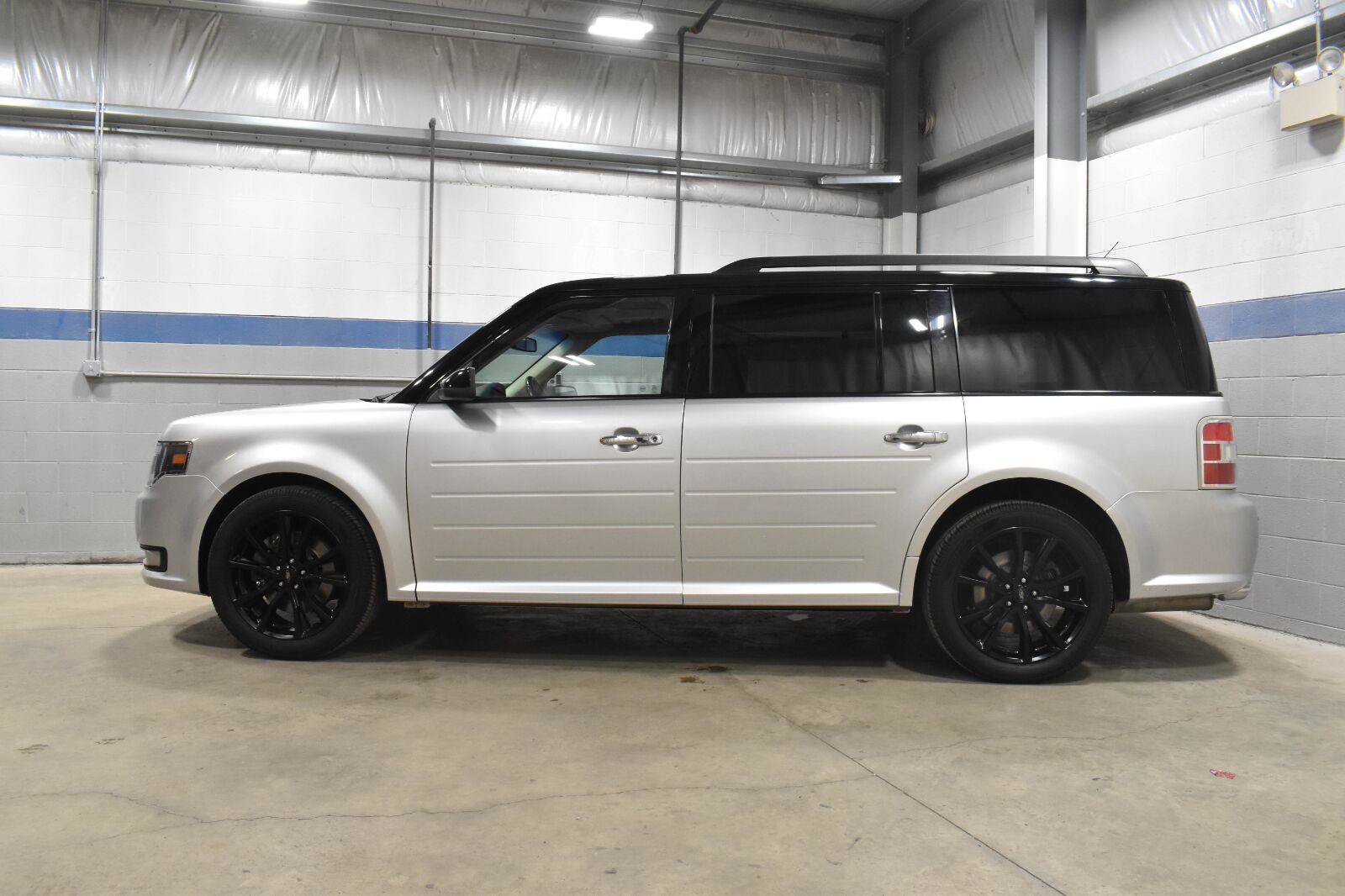 Used 2019 Ford Flex SEL w/ Equipment Group 202A AWD/4WD image 23