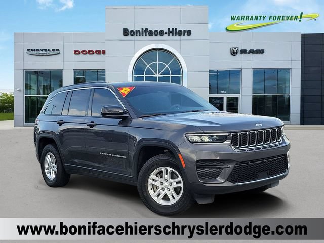 Used 2025 Jeep Grand Cherokee Laredo w/ Trailer Tow Package