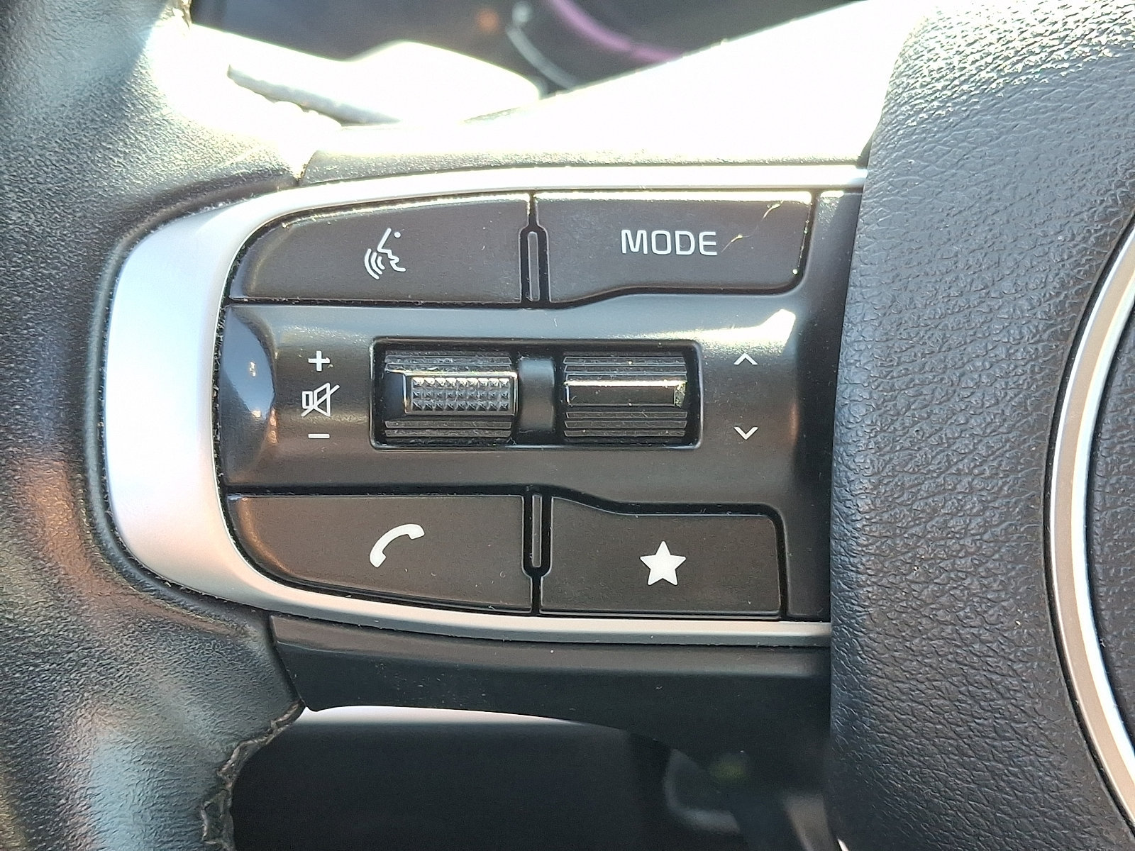 Certified 2024 Kia Sportage EX AWD/4WD image 21