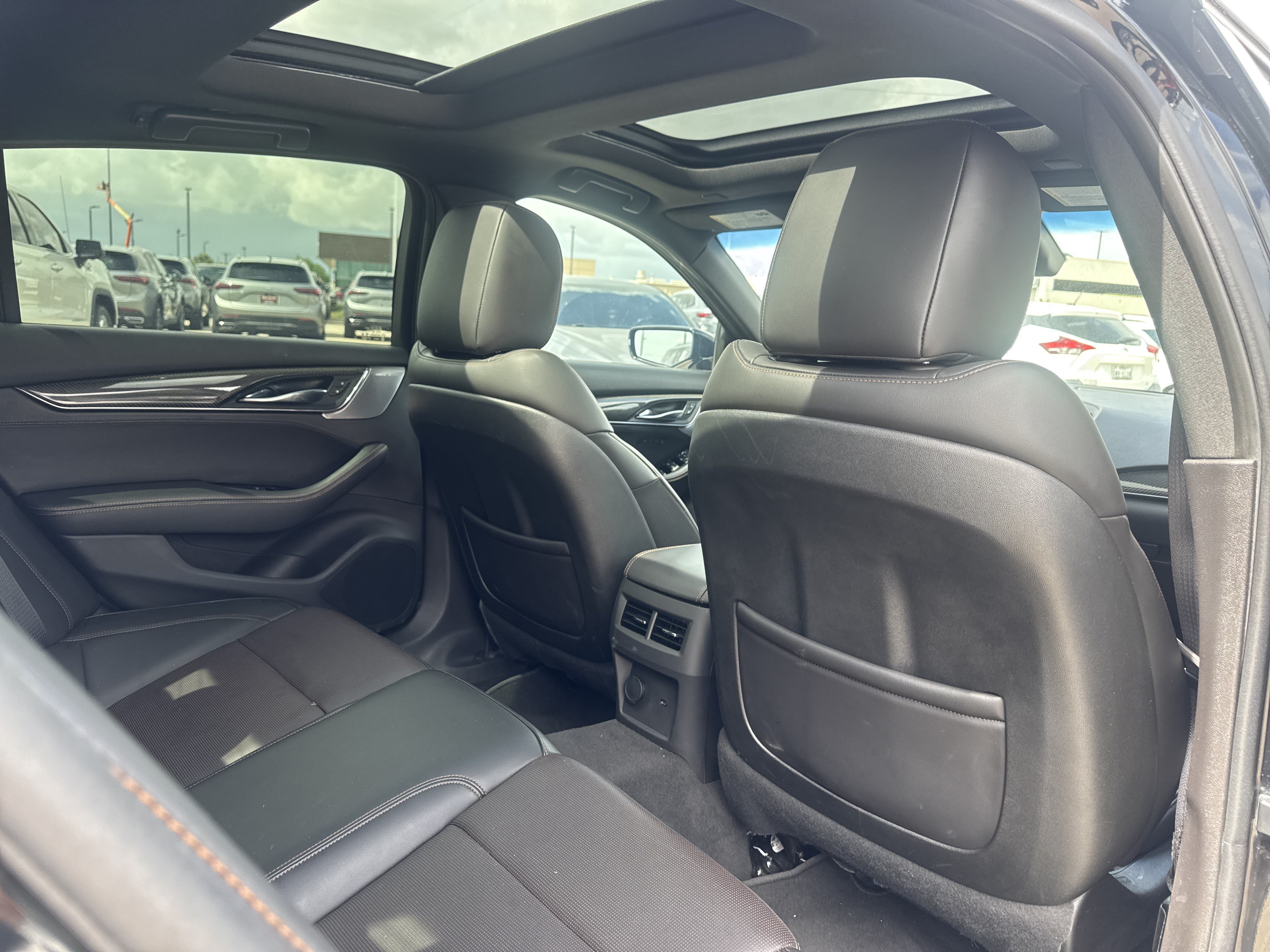 Used 2023 Cadillac CT5 Sport RWD image 13