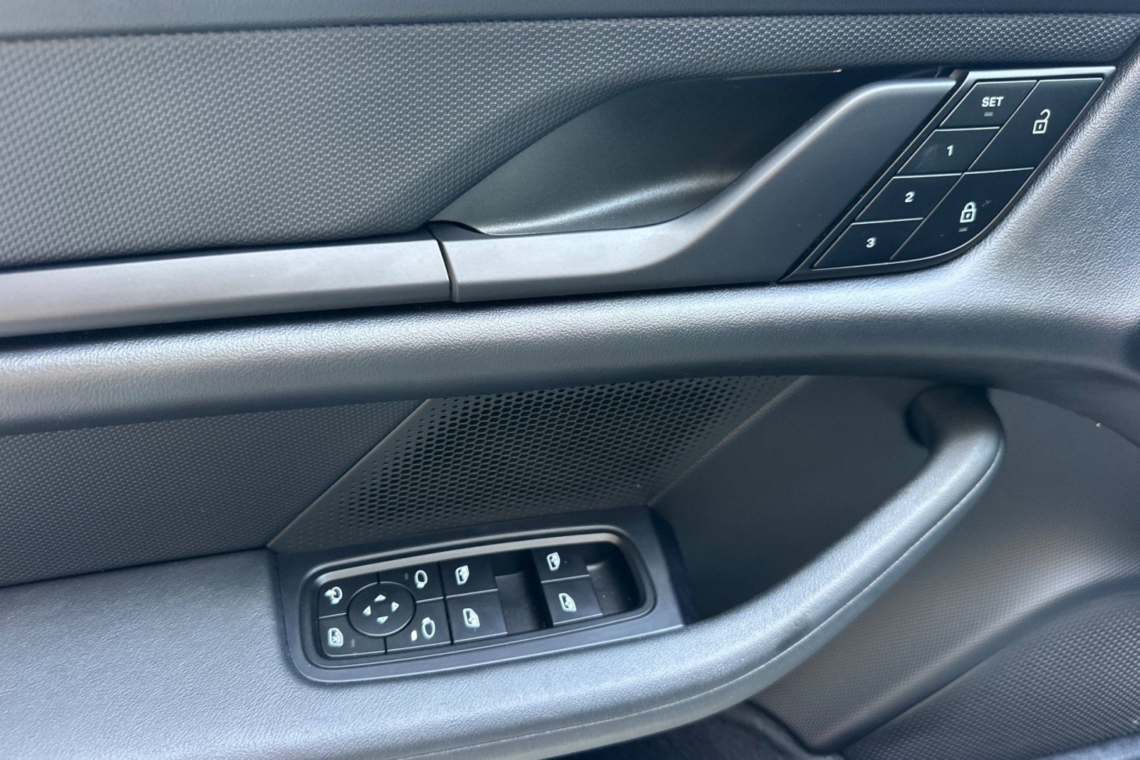Certified 2023 Porsche Taycan RWD image 12