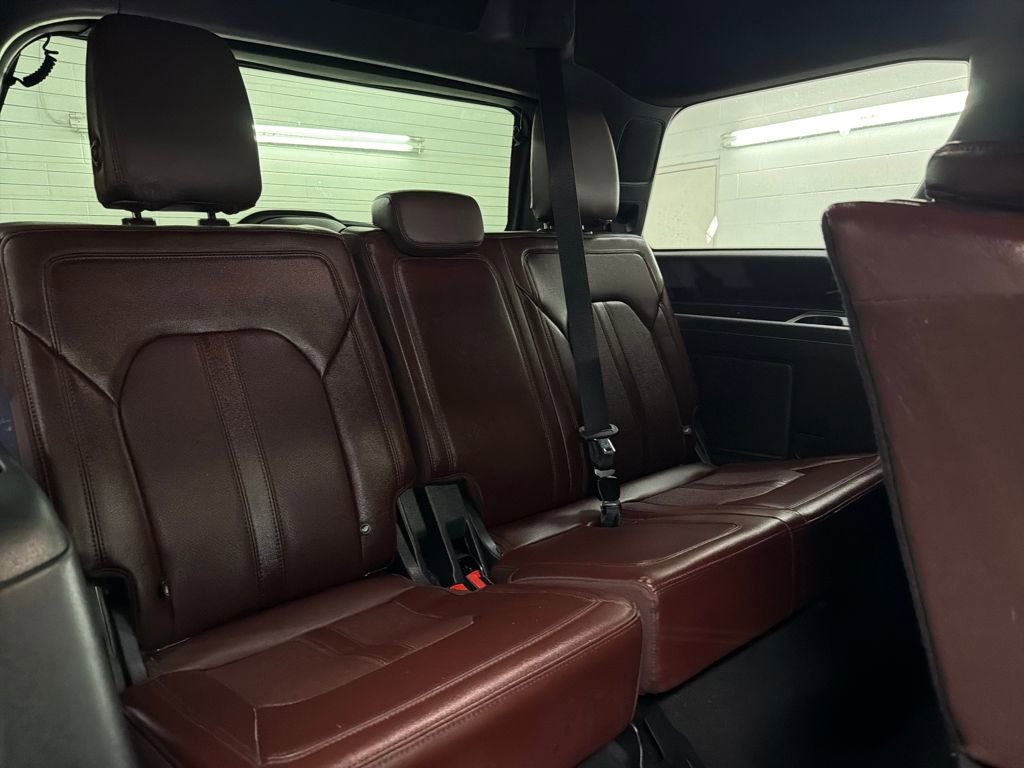 Certified 2024 Ford Expedition Limited image 34