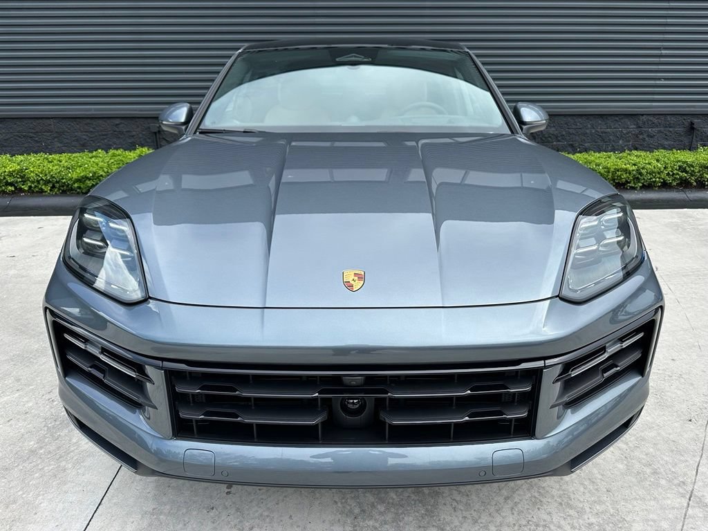 Used 2026 Porsche Cayenne E-Hybrid Coupe AWD/4WD image 8
