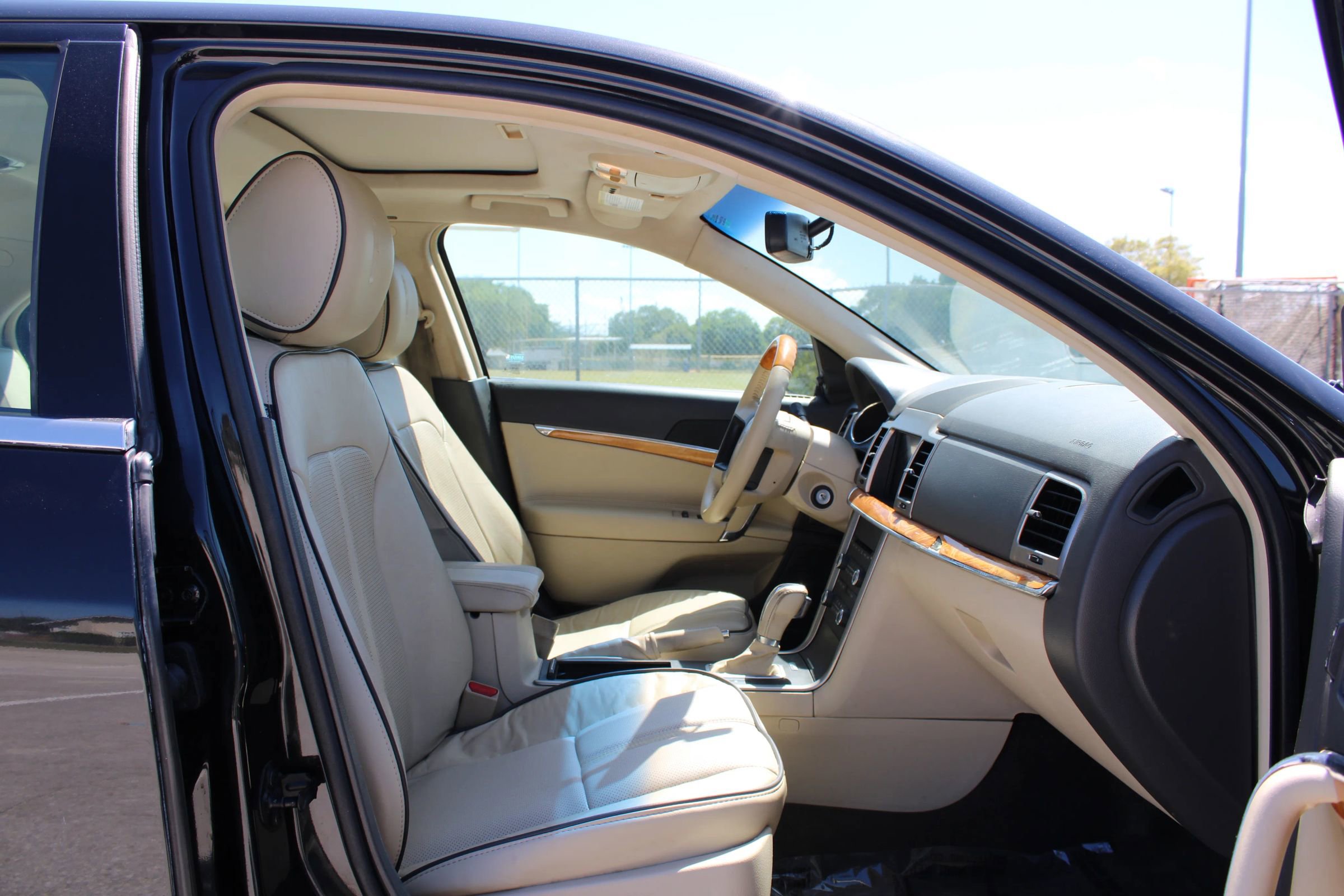 Used 2012 Lincoln MKZ AWD image 12