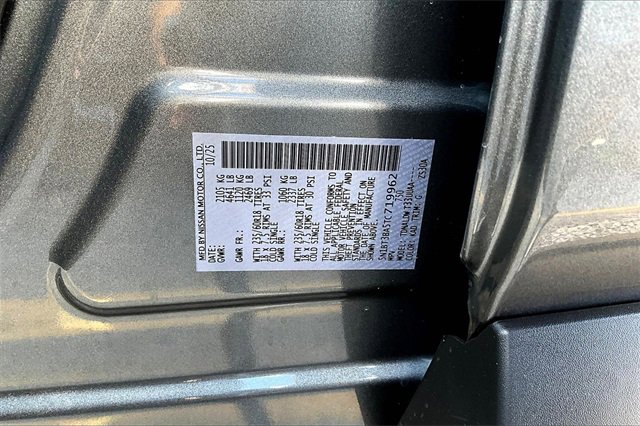 New 2026 Nissan Rogue SV image 9