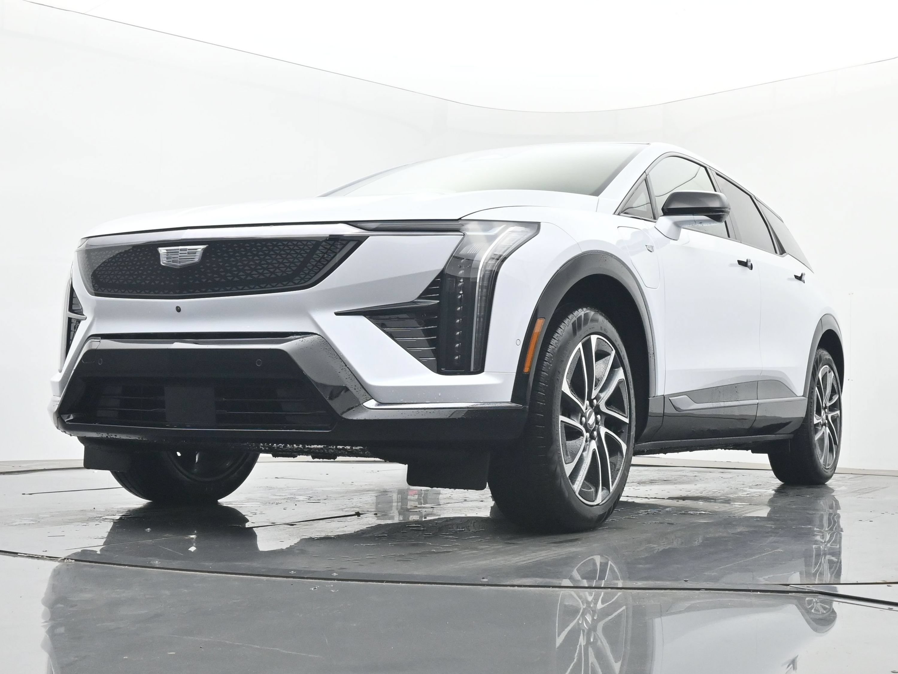 New 2026 Cadillac Optiq Sport 2 AWD/4WD image 15