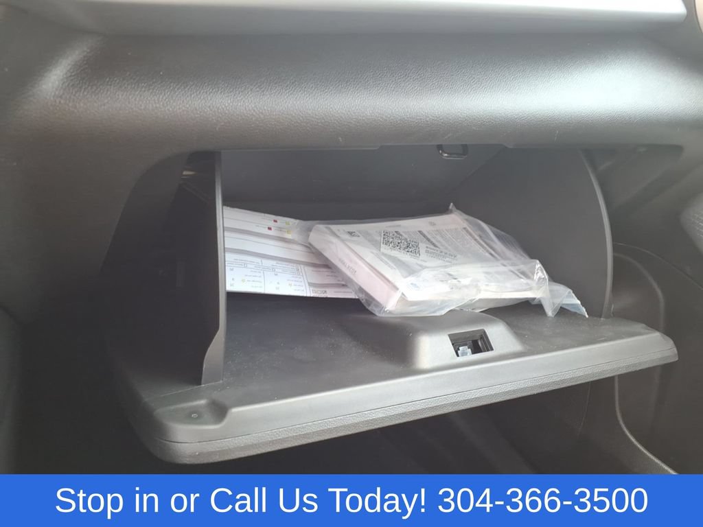 Used 2024 Chevrolet Trax LS w/ LS Convenience Package FWD image 23