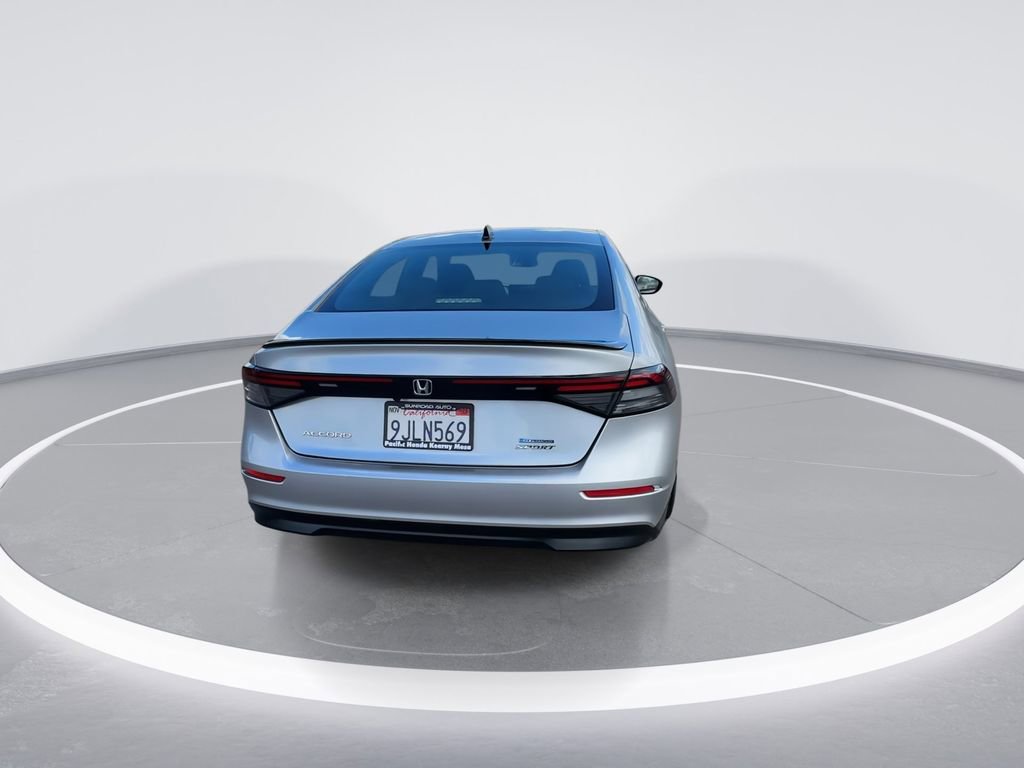 Used 2024 Honda Accord Sport image 11