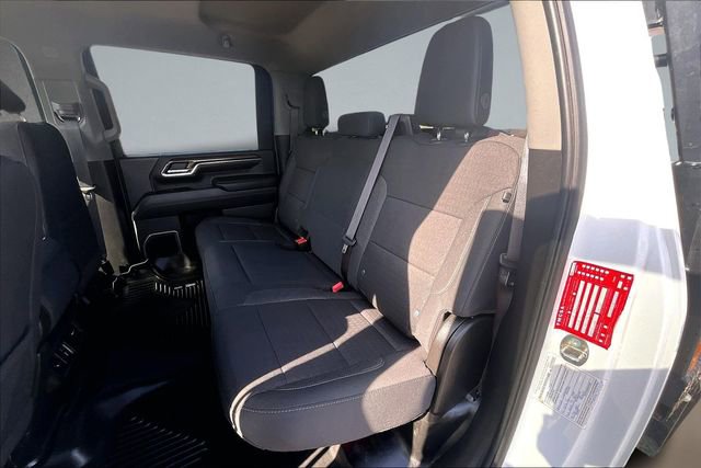 Used 2024 Chevrolet Silverado 2500 LT w/ Convenience Package image 24