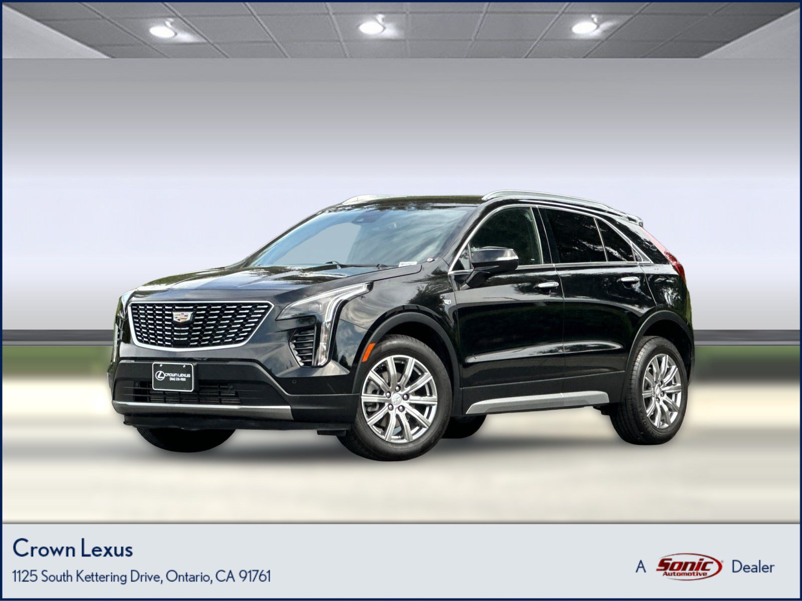 Used 2022 Cadillac XT4 Premium Luxury w/ Safety Alert Package AWD/4WD image 1