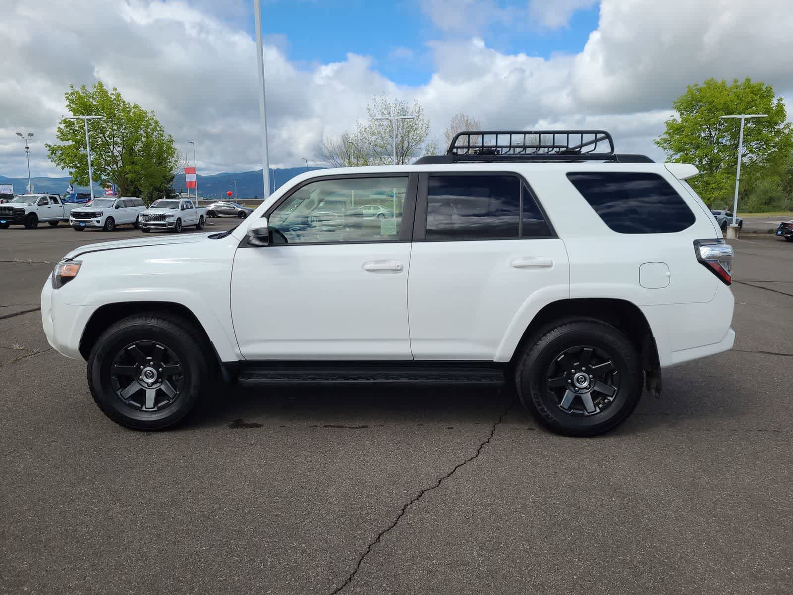 Used 2021 Toyota 4Runner Trail Special Edition AWD/4WD image 11