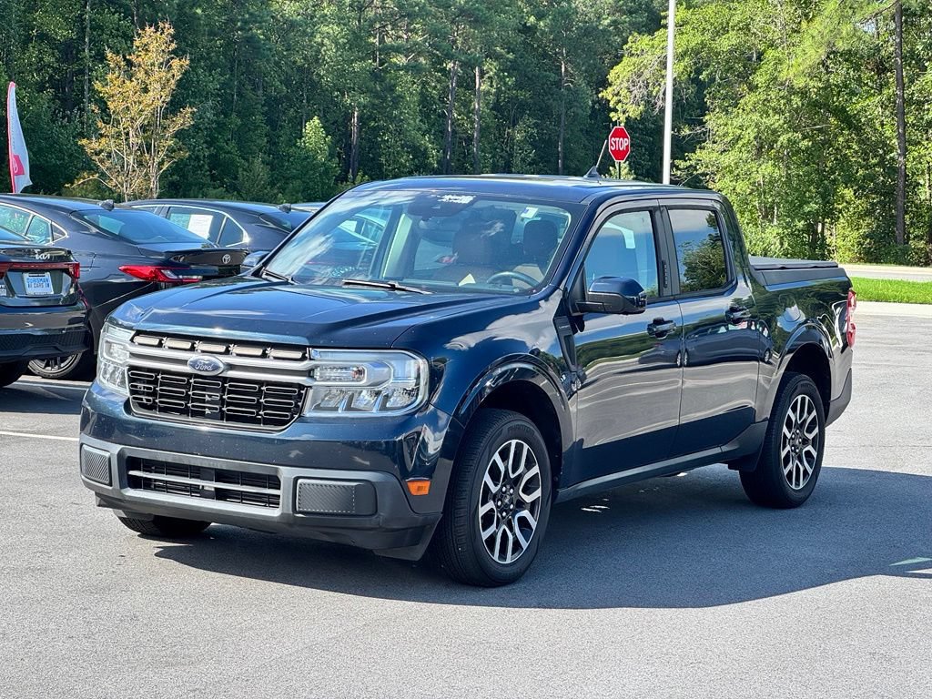 Used 2022 Ford Maverick Lariat FWD image 2