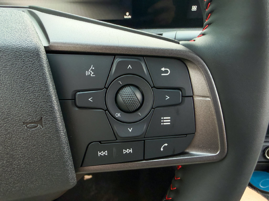 New 2027 Nissan Sentra SR w/ SR Premium Package FWD image 29