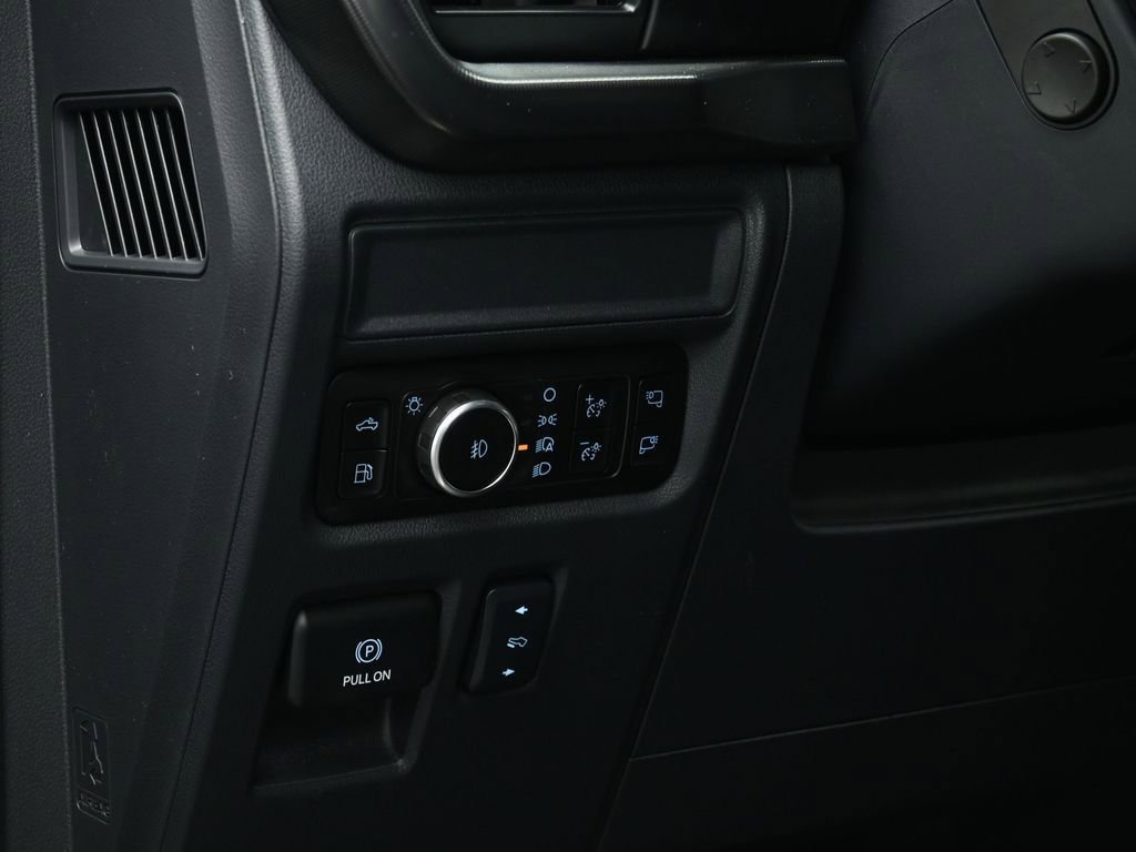 New 2025 Ford F150 Platinum w/ Equipment Group 702A High image 11