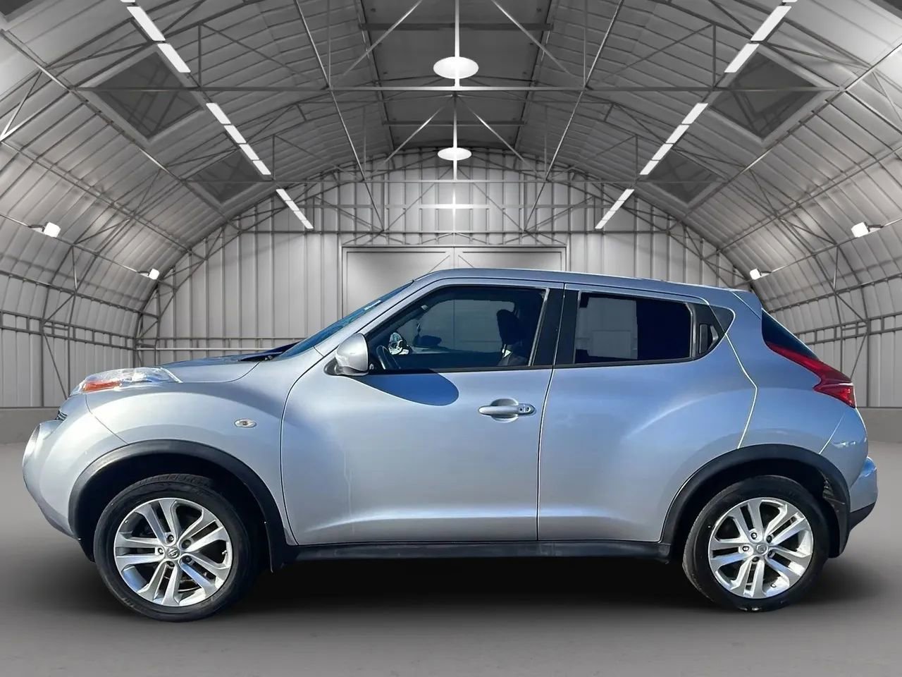 Used 2014 Nissan Juke SV image 6