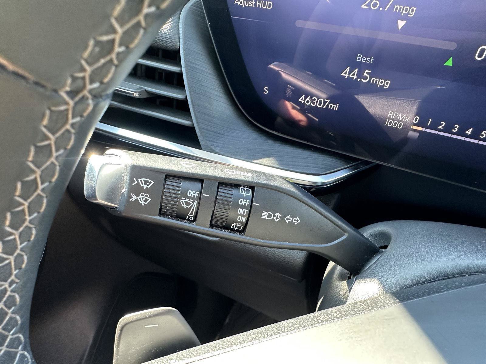 Used 2024 Buick Envision Preferred AWD/4WD image 25