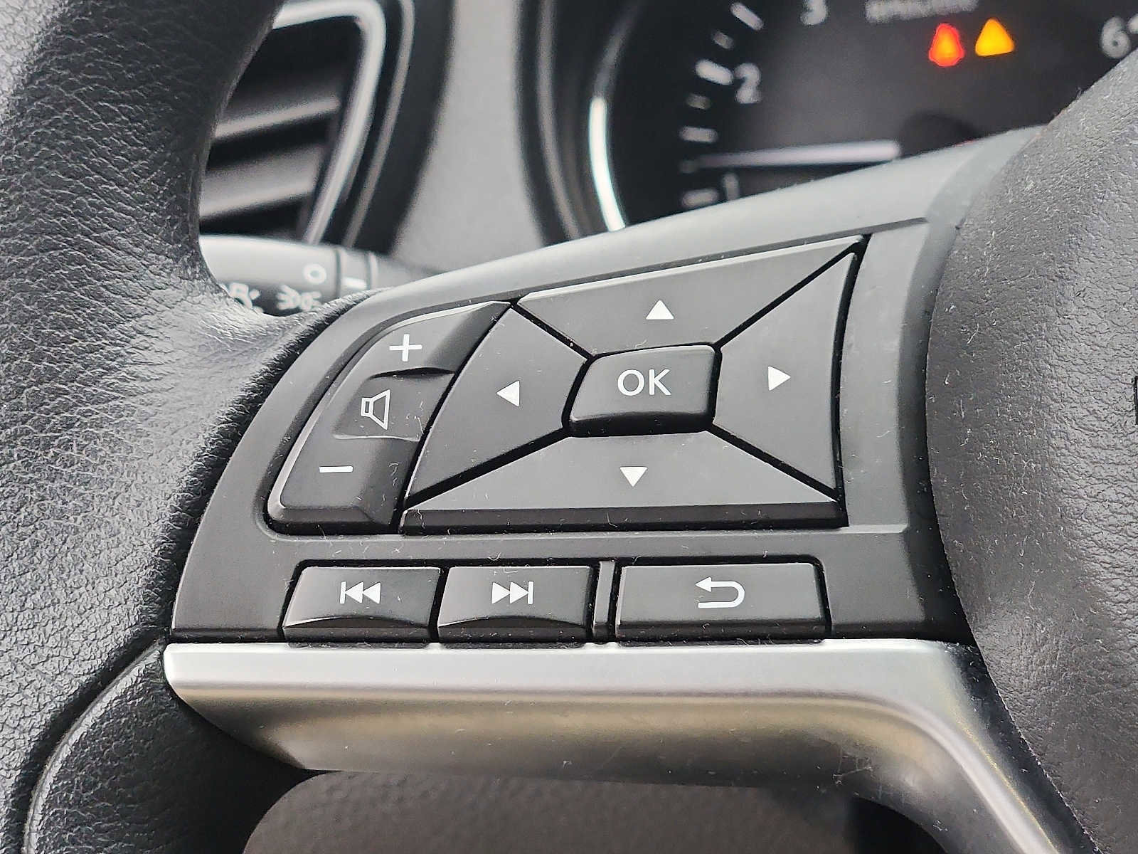 Used 2022 Nissan Rogue Sport S image 20