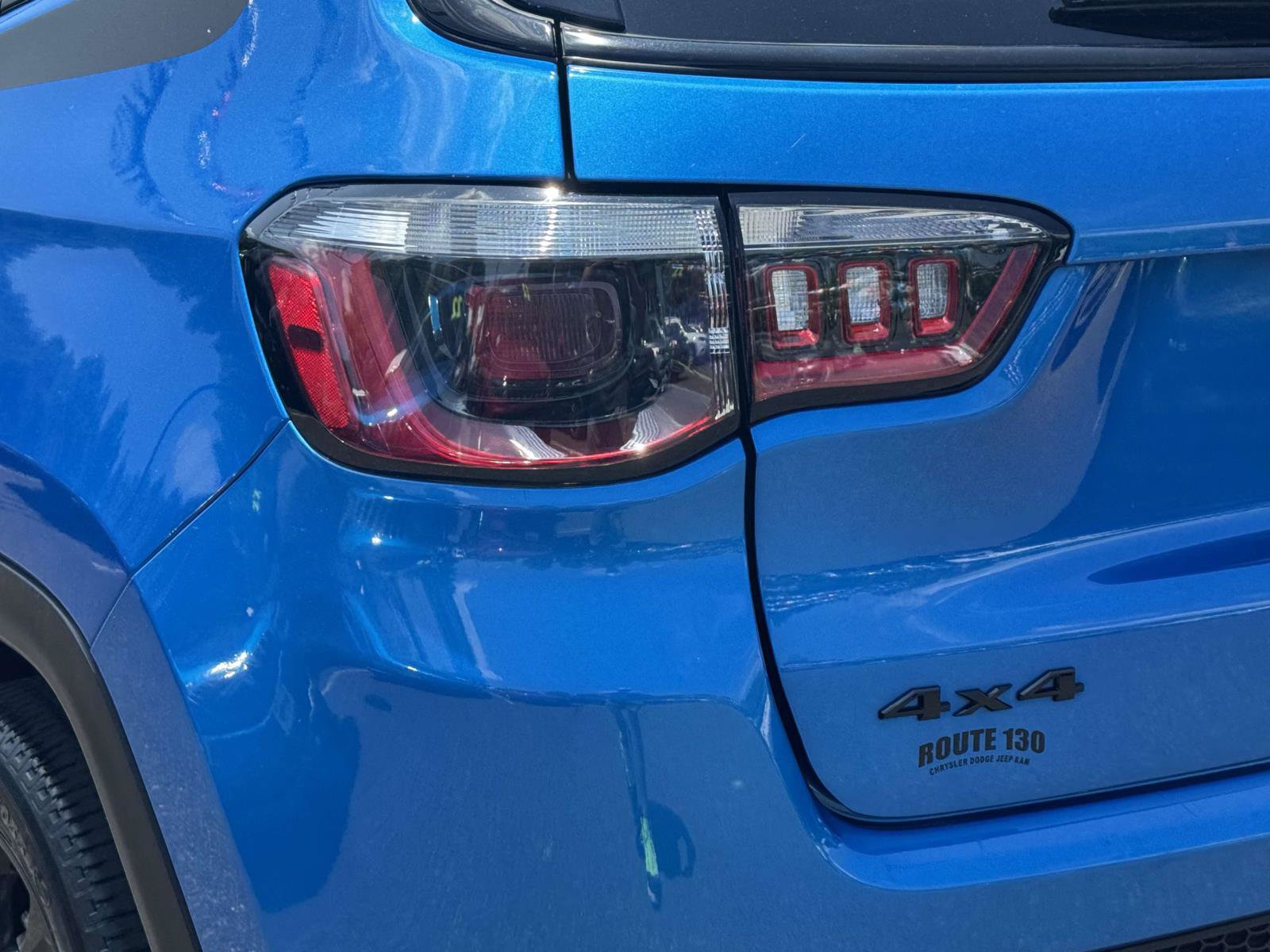 Used 2022 Jeep Compass Latitude AWD/4WD image 8