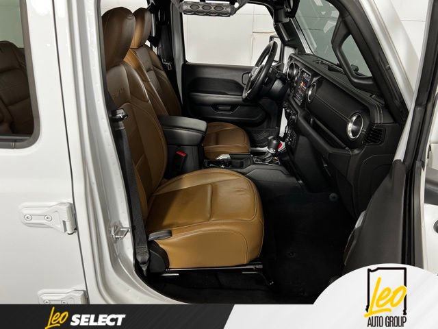 Used 2022 Jeep Wrangler Unlimited Sahara w/ Safety Group AWD/4WD image 28