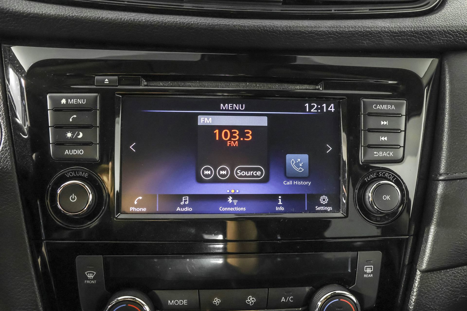 Used 2019 Nissan Rogue SV image 29