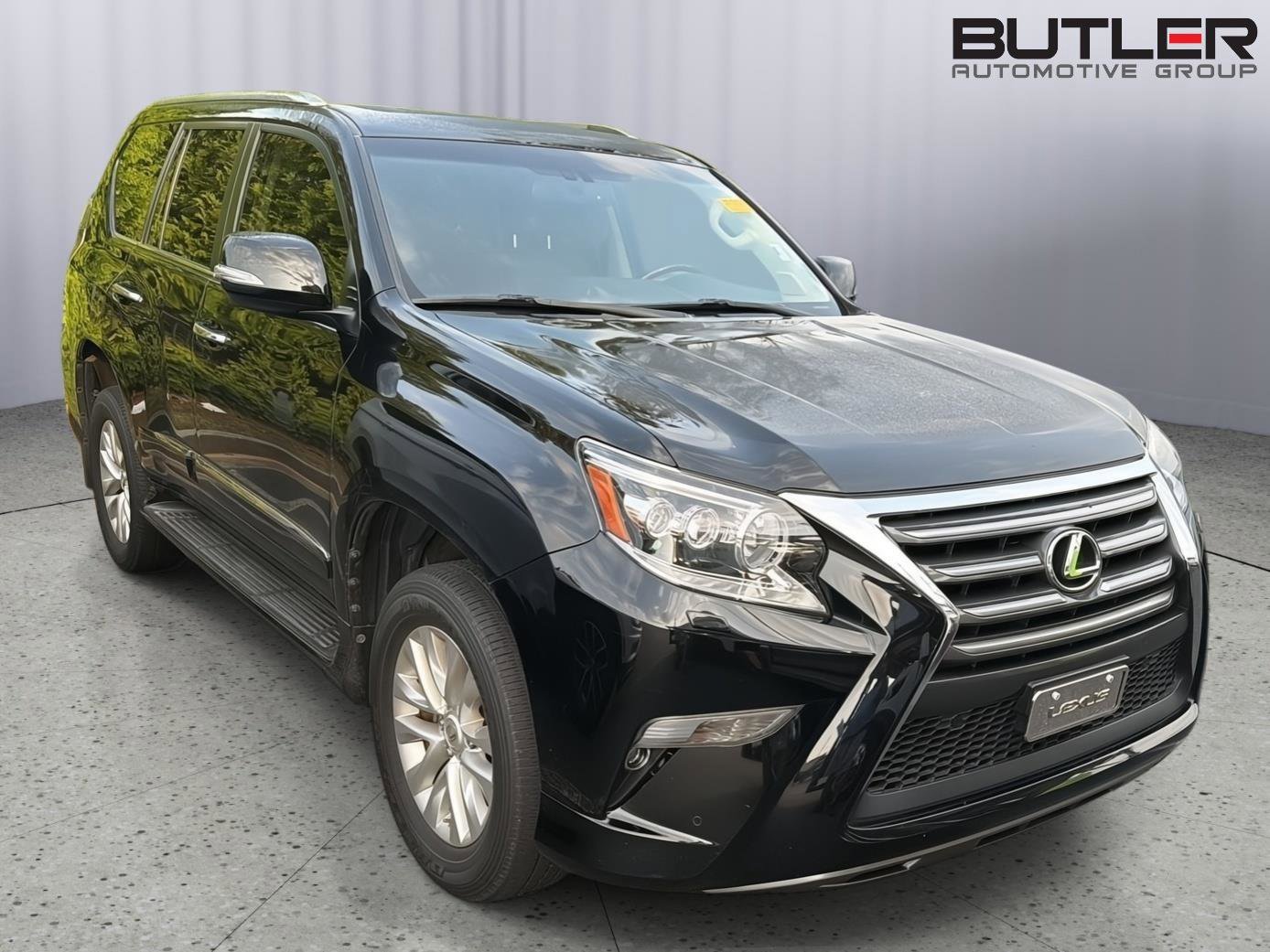 Used 2017 Lexus GX 460 Premium AWD/4WD image 2