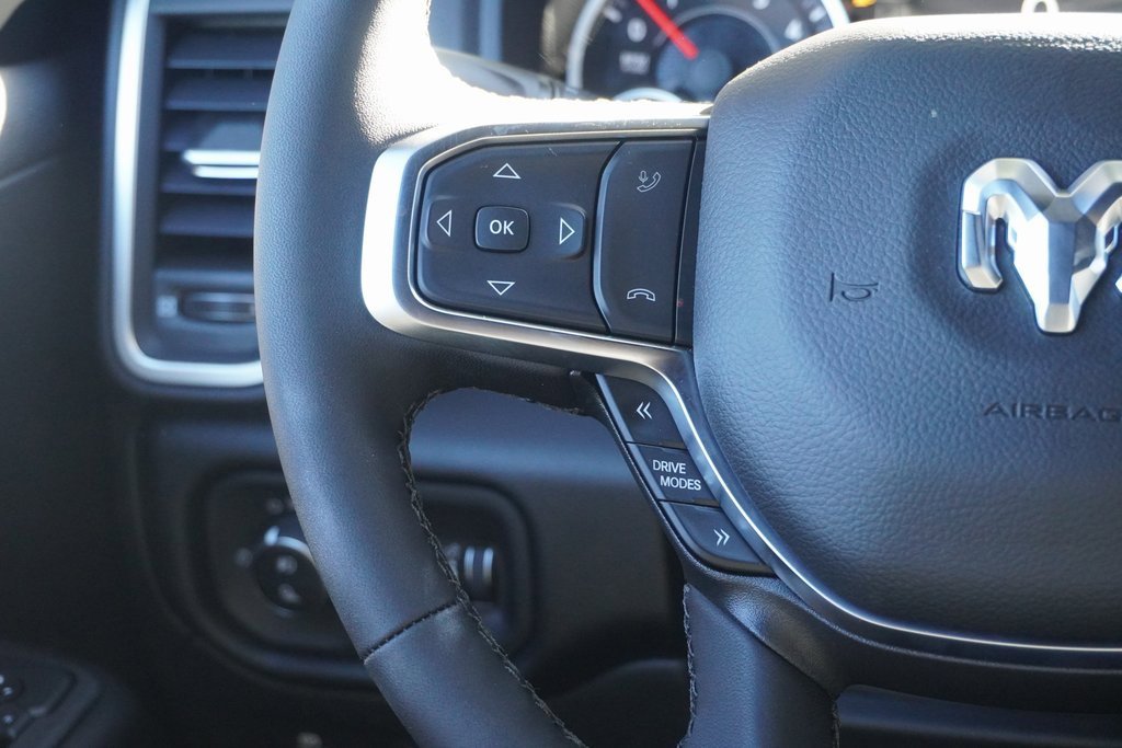 New 2026 RAM 1500 4x4 Crew Cab image 15