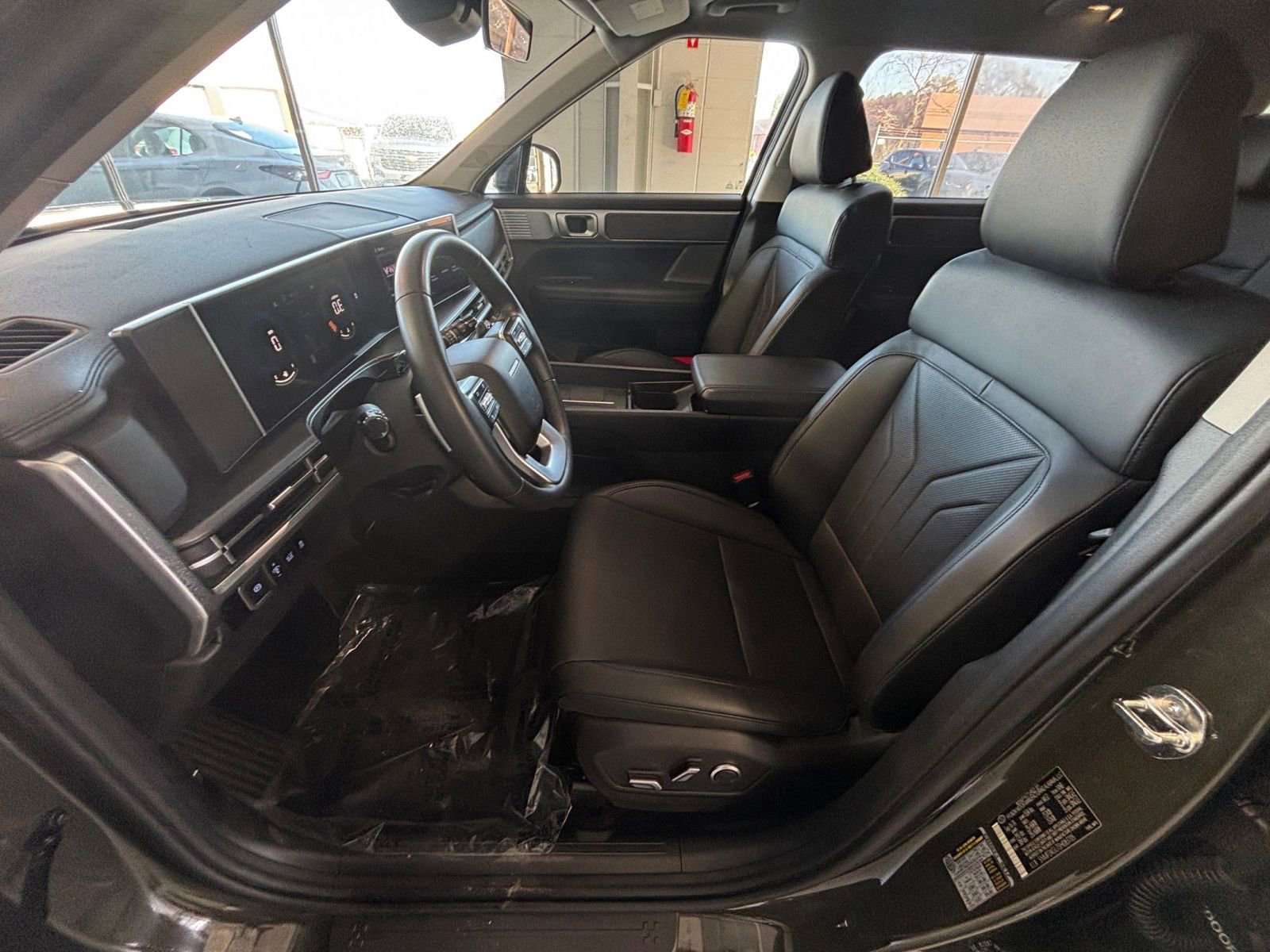 Used 2025 Hyundai Santa Fe SEL image 32