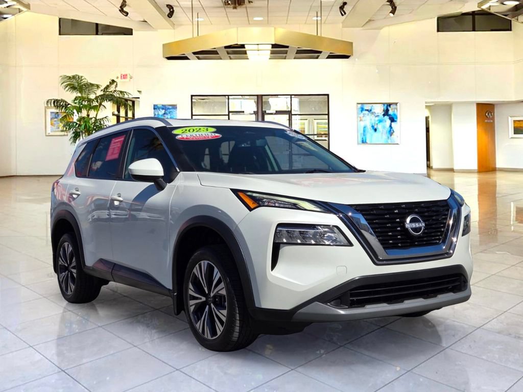 Certified 2023 Nissan Rogue SV w/ SV Premium B Package FWD image 3