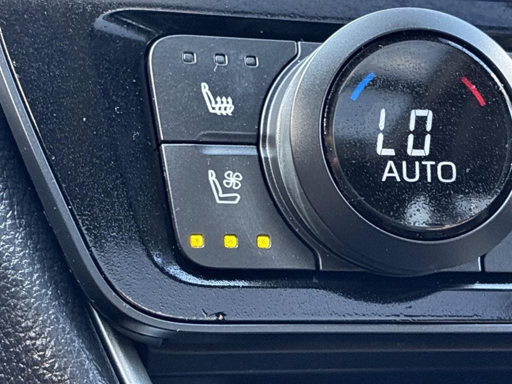 Used 2024 Toyota Grand Highlander AWD image 34