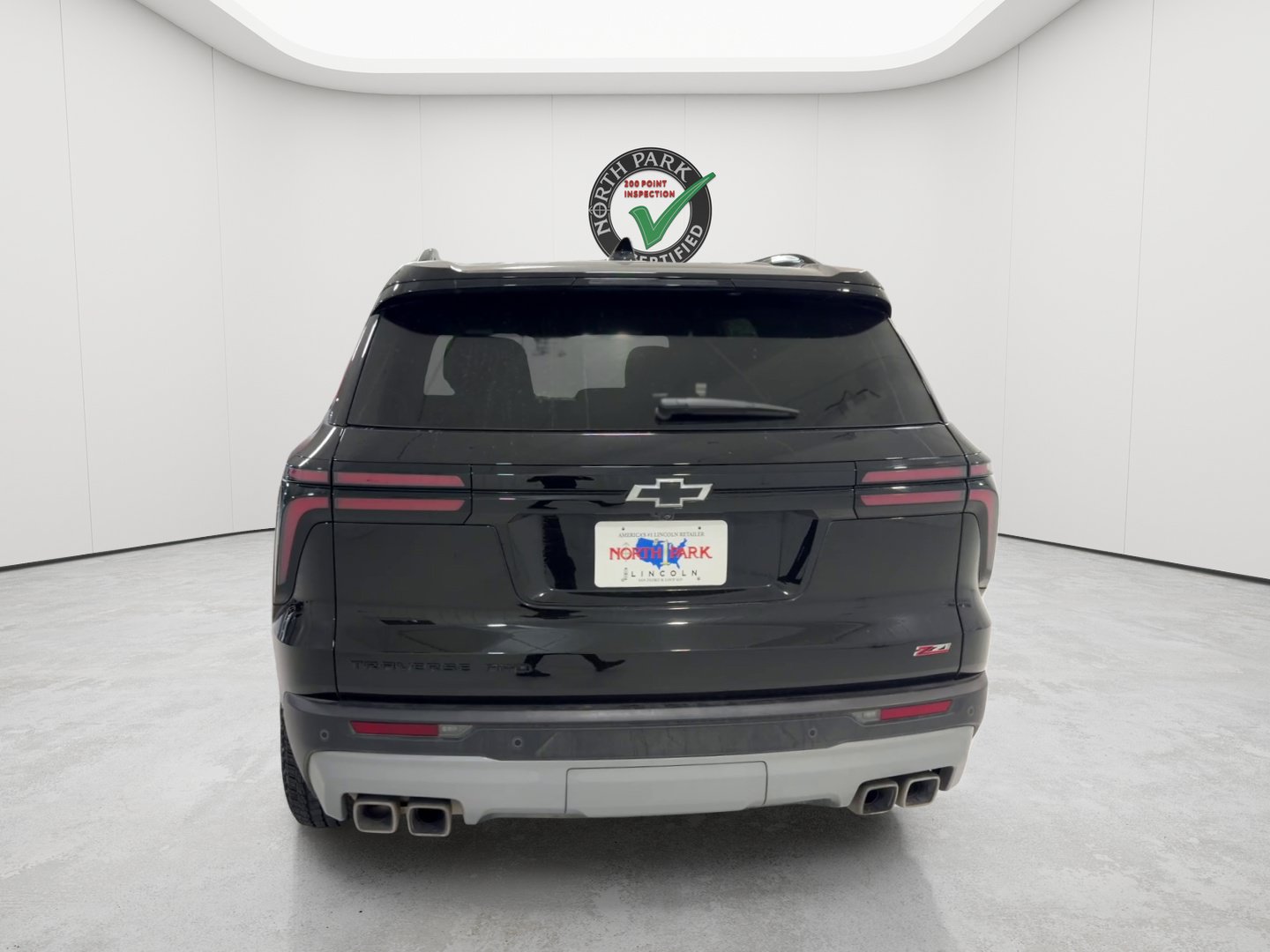 Used 2026 Chevrolet Traverse Z71 AWD/4WD image 4