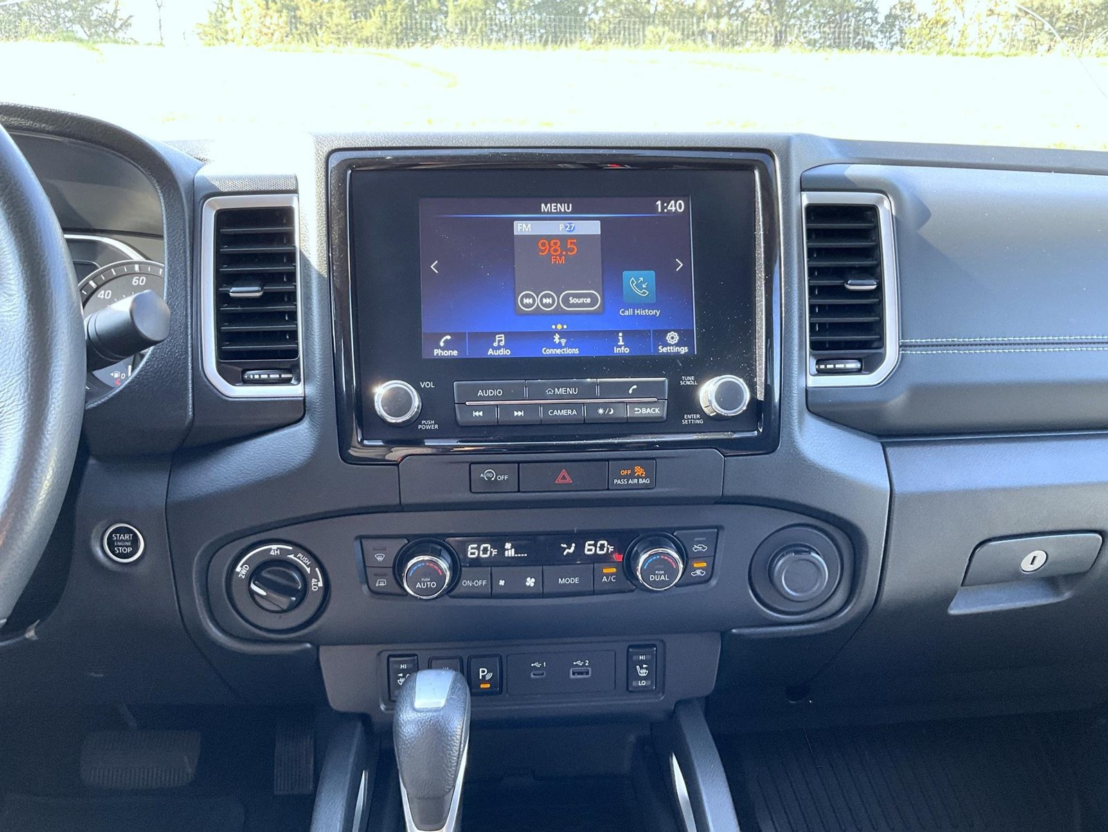 Used 2024 Nissan Frontier SV w/ Technology Package AWD/4WD image 14