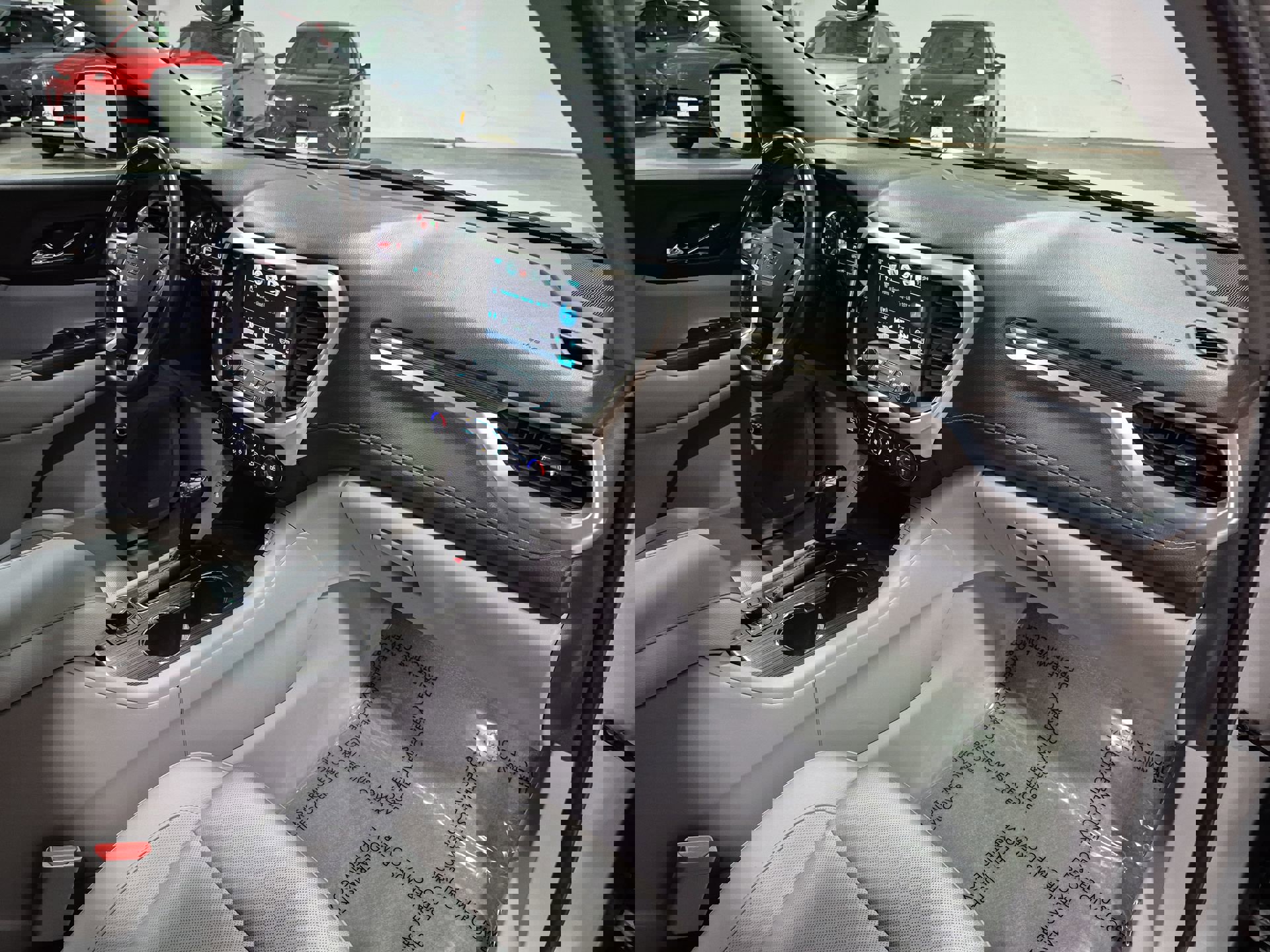 Used 2018 GMC Acadia SLT image 30