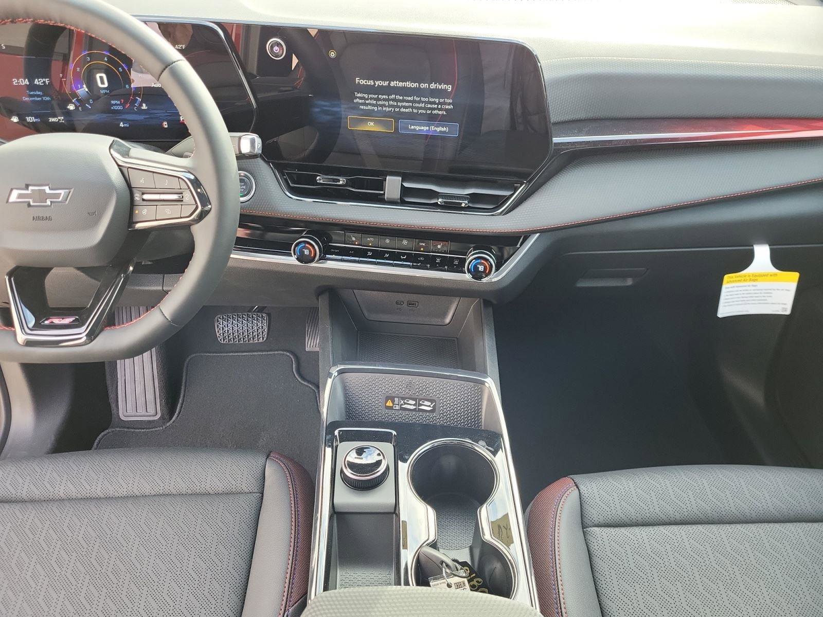 Used 2025 Chevrolet Equinox RS AWD/4WD image 12