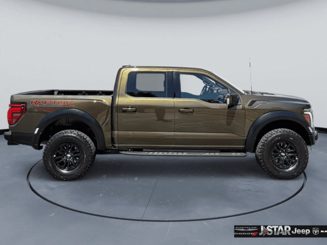 Used 2025 Ford F150 Raptor AWD/4WD image 4