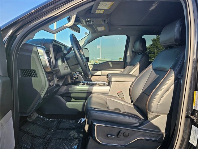 Used 2024 Ford F250 Lariat w/ Lariat Ultimate Package image 10