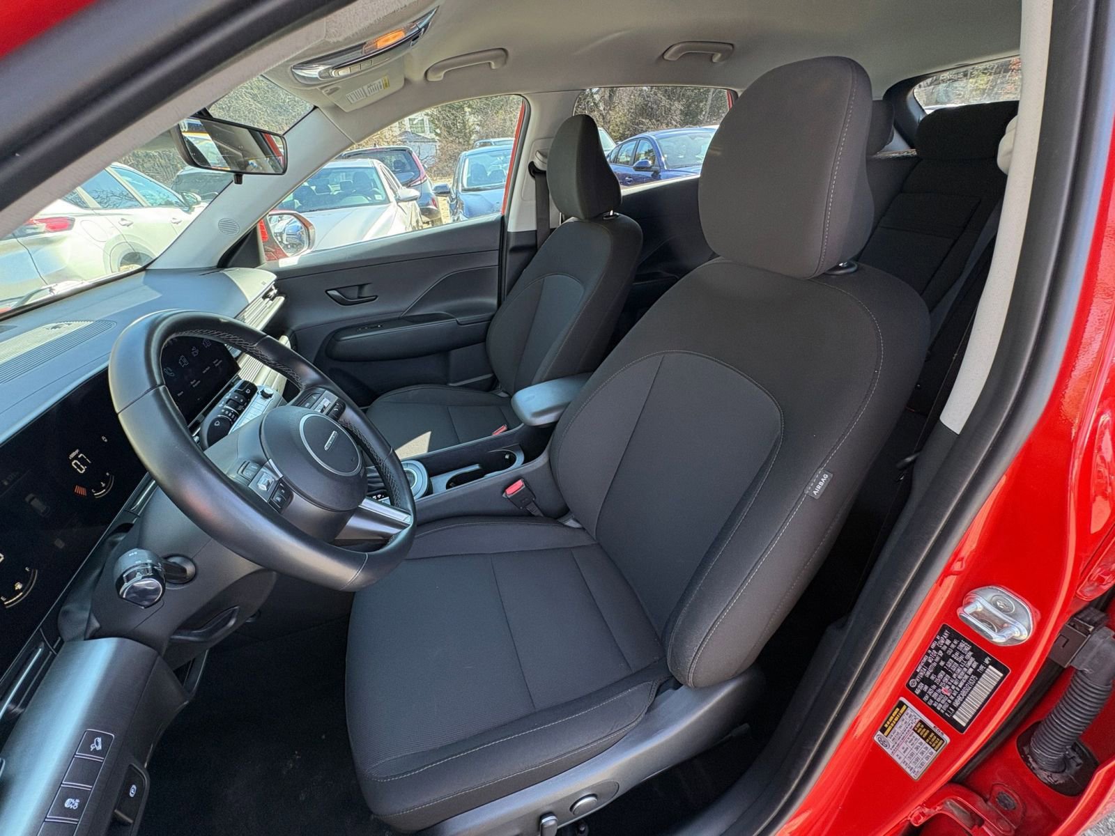 Used 2025 Hyundai Kona SEL image 33