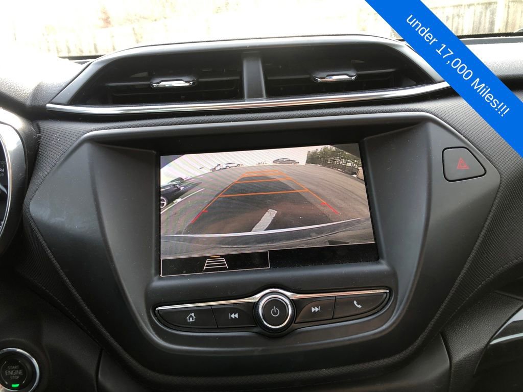 Used 2022 Chevrolet TrailBlazer LT w/ Driver Confidence Package image 19