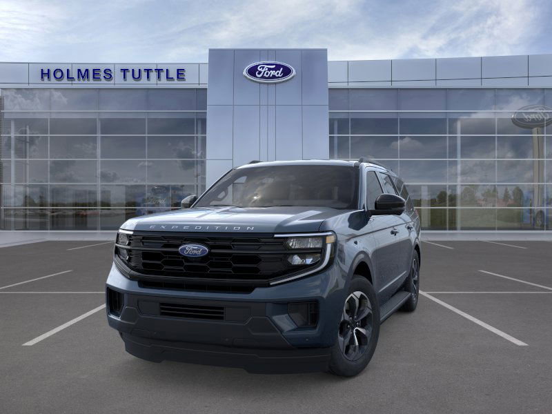 New 2026 Ford Expedition Active image 2
