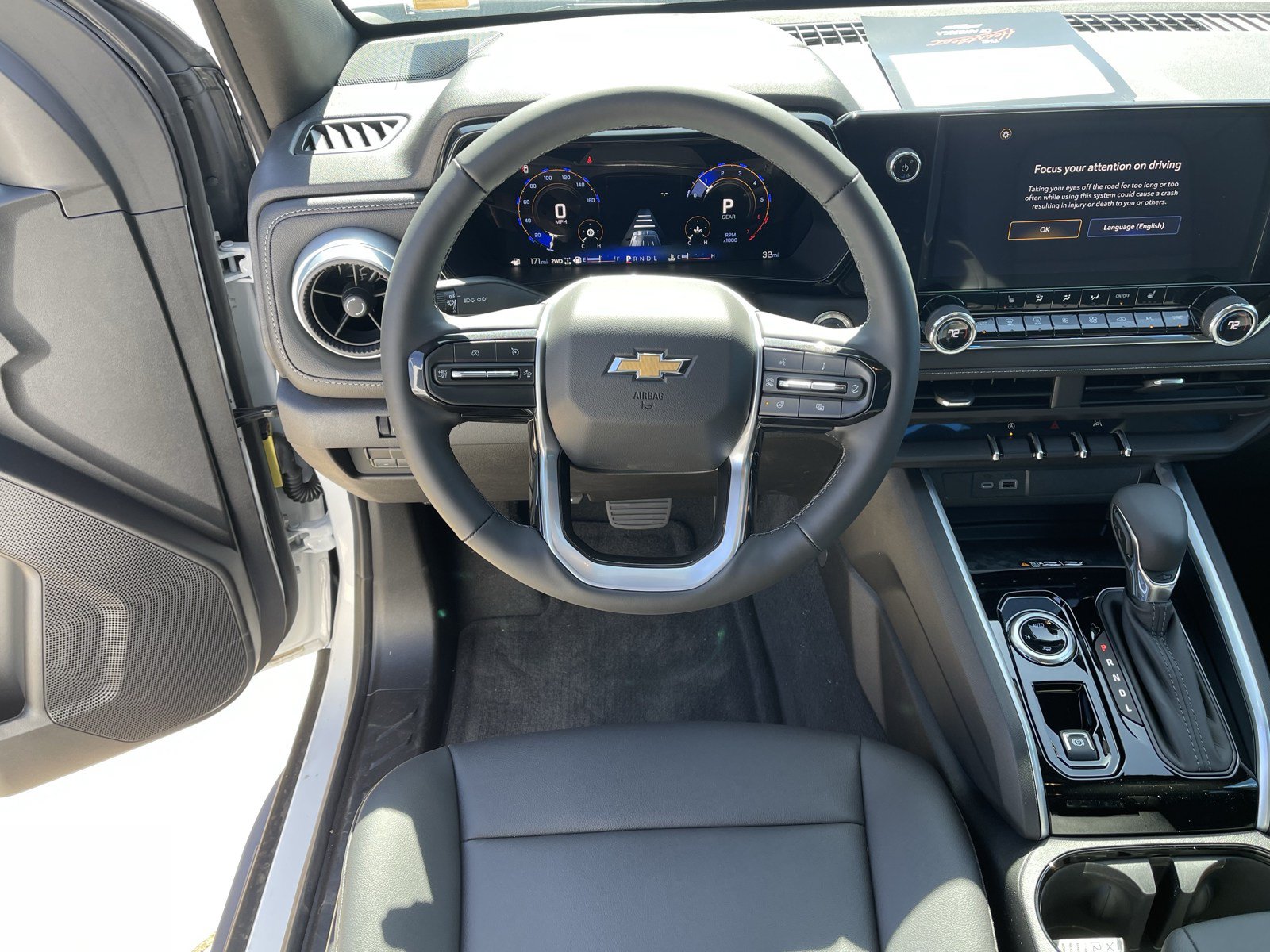 New 2026 Chevrolet Colorado LT w/ LT Convenience Package AWD/4WD image 15