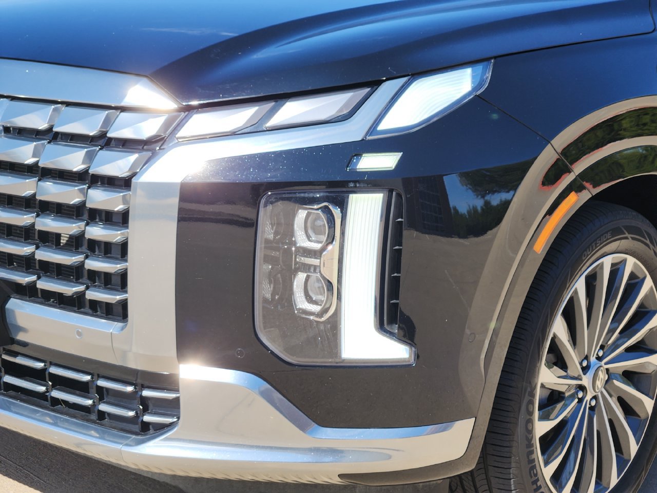 Used 2024 Hyundai Palisade Calligraphy AWD/4WD image 6